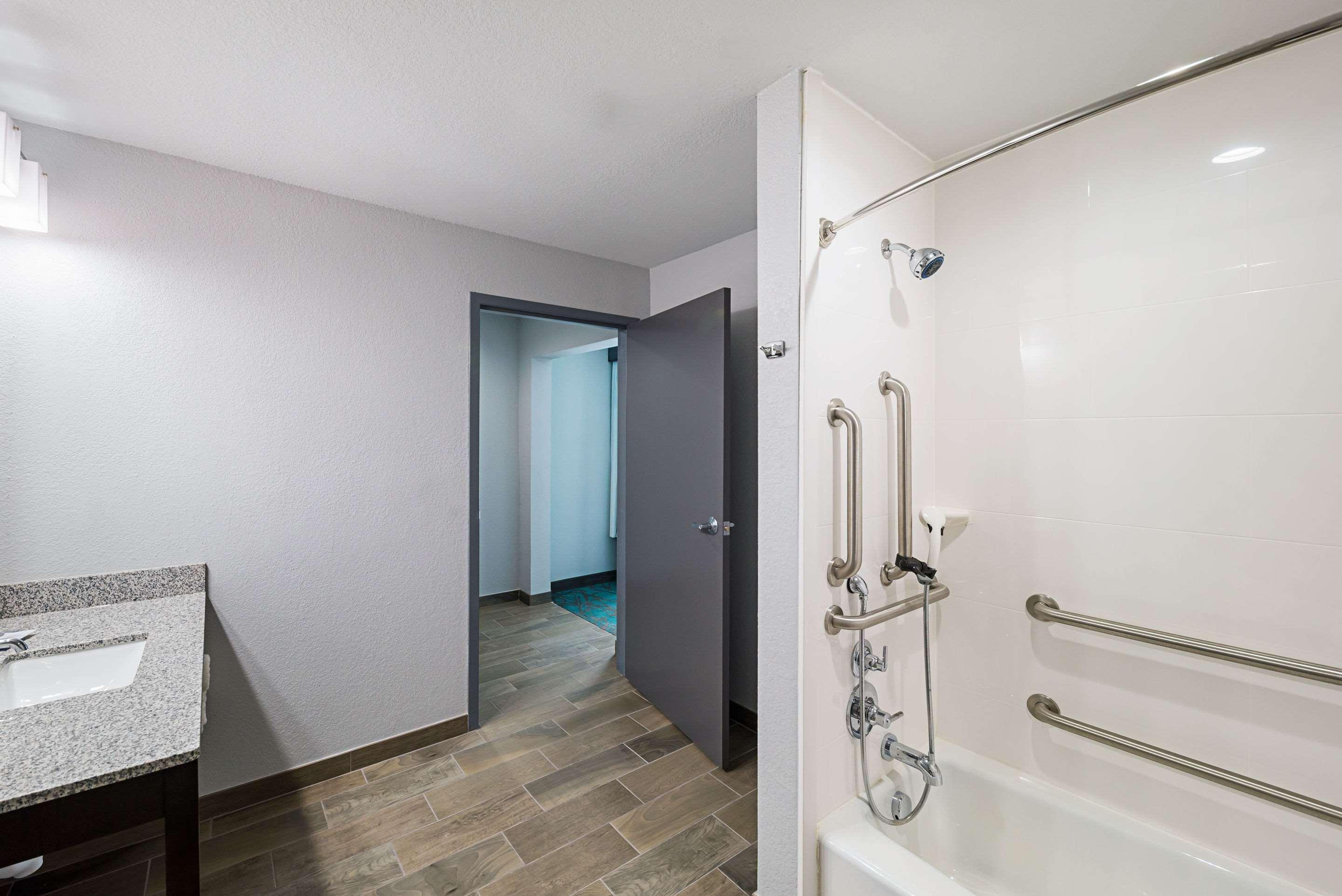 Comfort Inn & Suites Oklahoma City Near Bricktown Exteriér fotografie