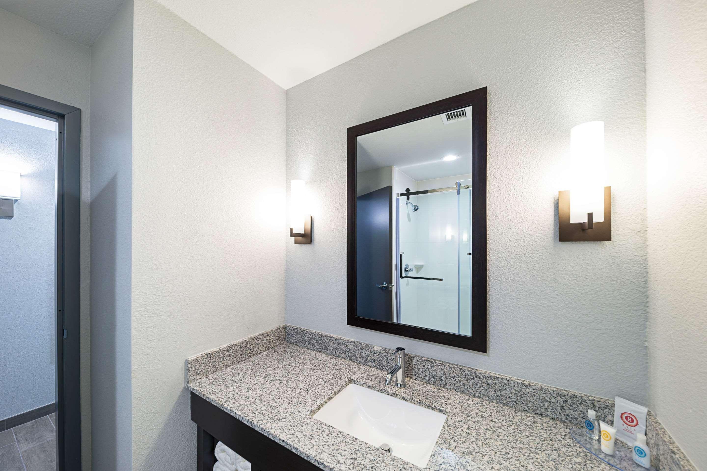 Comfort Inn & Suites Oklahoma City Near Bricktown Exteriér fotografie